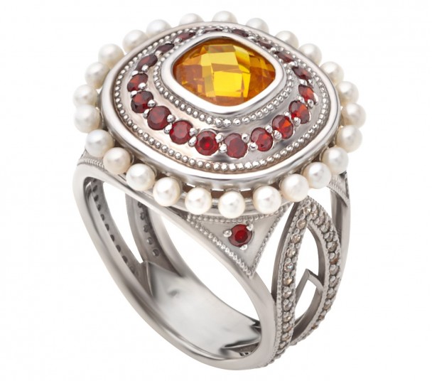 Серебряное кольцо с агатом, жемчугом и нанокристаллами. Артикул 369548С - Фото  1